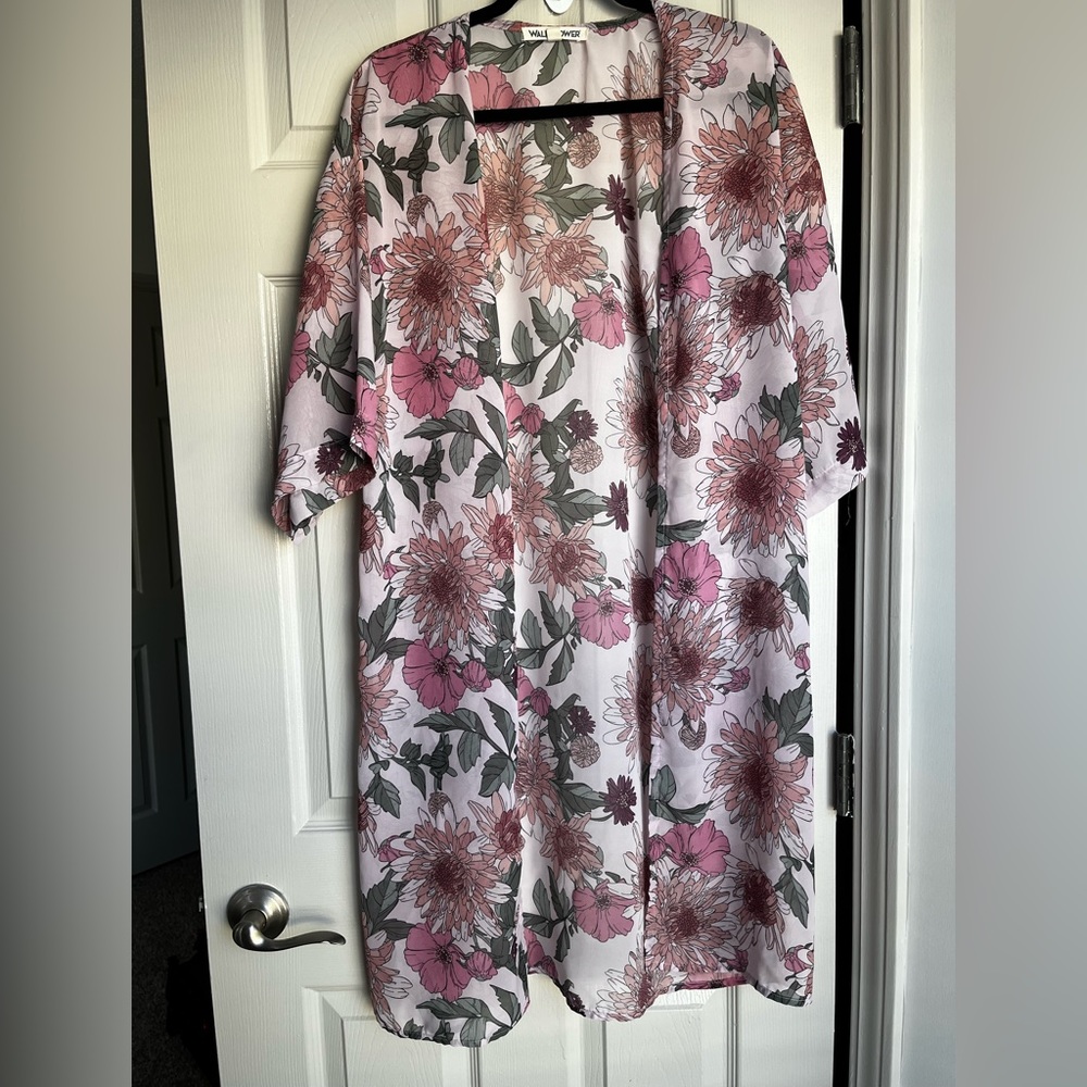 Quarter Sleeve Floral Pink Kimono